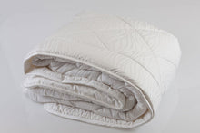 WOOL QUILT – MOODMAKER | BAMBI BEDDING